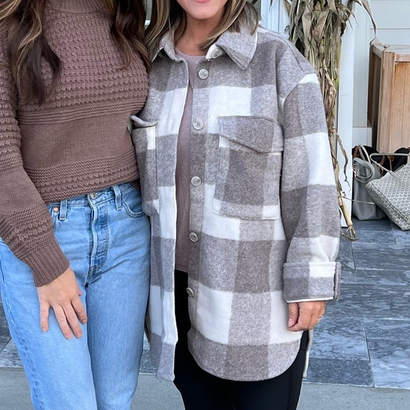 H&M Oversized Shacket - Picture 6 of 6